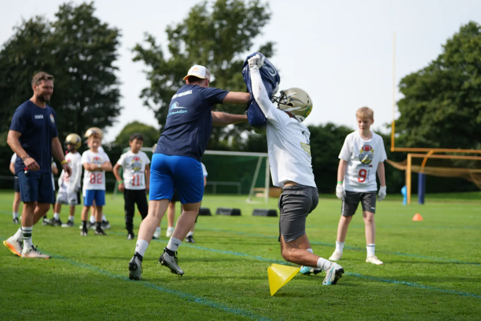 Youth Football Summercamp der Schiefbahn Riders